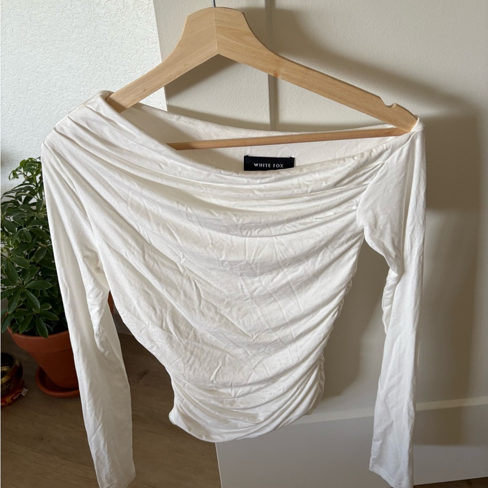 White Fox Boutique White Off-Shoulder Ruched Long Sleeve Top